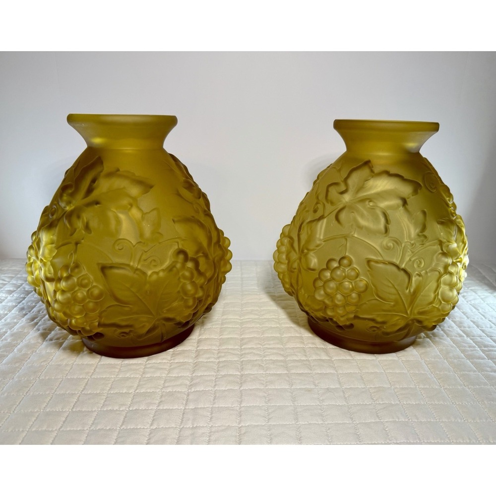 Etaleune Paris France Signed Satin Art Glass Grape Vine Vase Pair Antique - Picture 7 of 16
